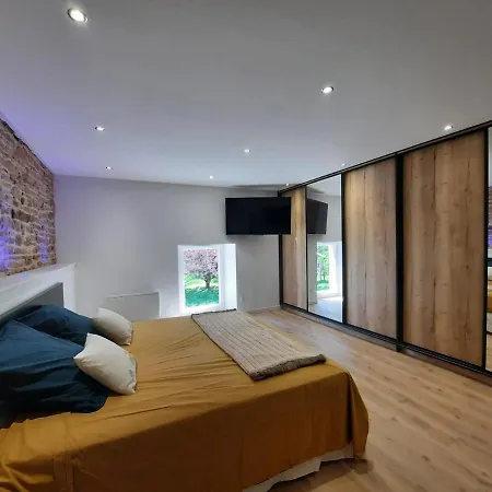 Les Etangs Du Moulin D'harcy Bed & Breakfast Lonny