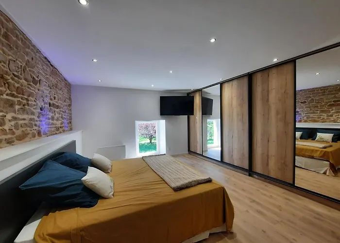 Les Etangs Du Moulin D'harcy Oda ve Kahvaltı Lonny